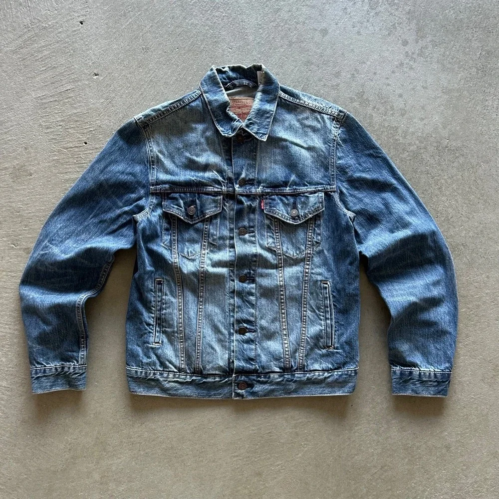 Vintage Levis 70589 Denim Jacket Size Medium Blue Medium Wash‎ Type 3 Trucker